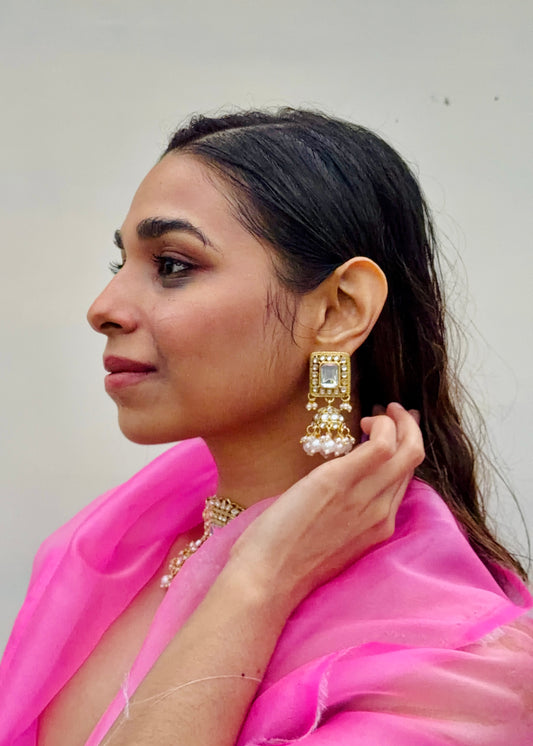 Maitree Pearl Crystal Choker Set