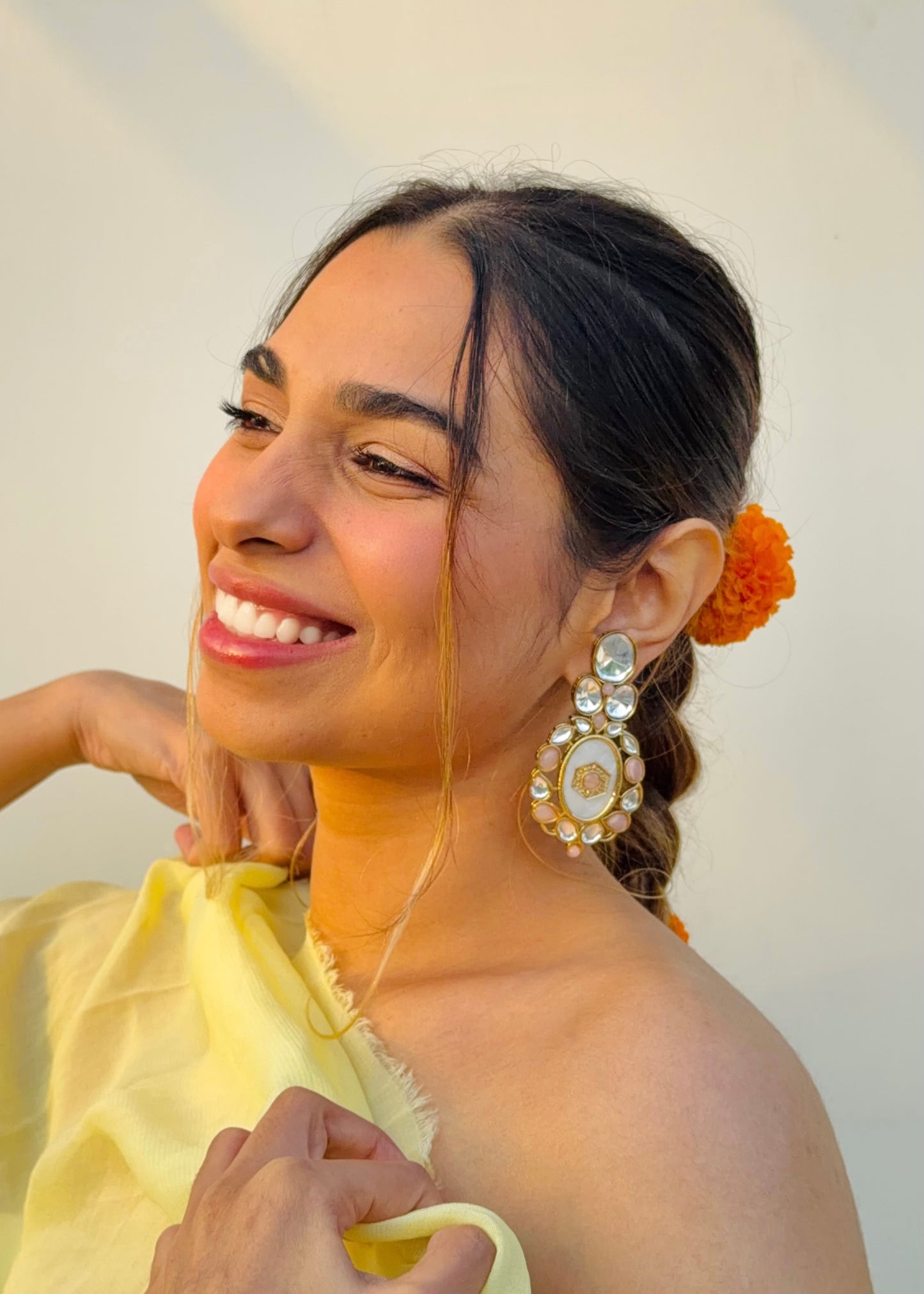 Shringari Crystal Drops (Peach)