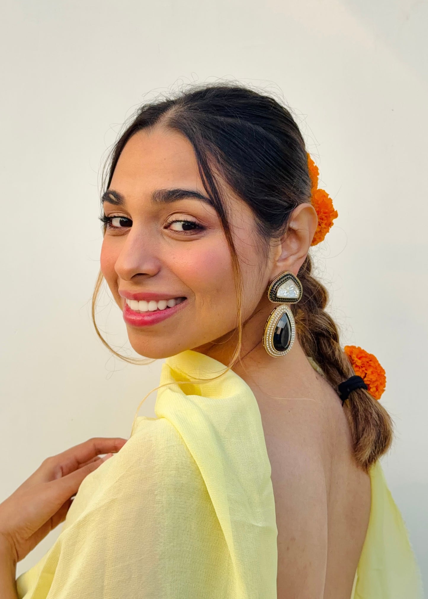 Tejini Crystal Drops (Black)